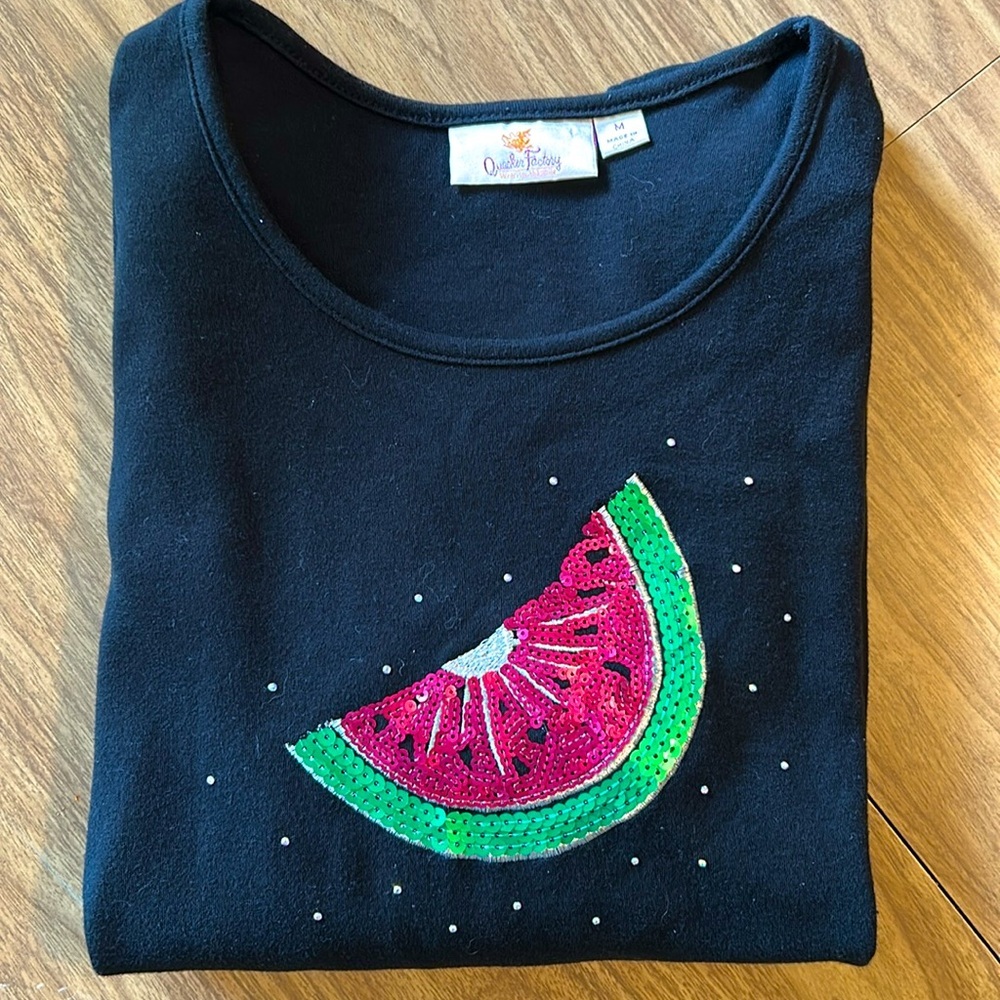 Quacker Factory Sequin Watermelon Slice Black Short Sleeve Knit Tee Top Medium